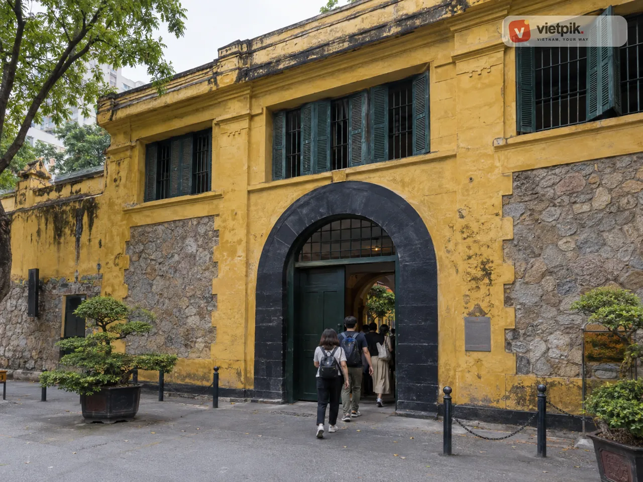 Hỏa Lò Prison Relic