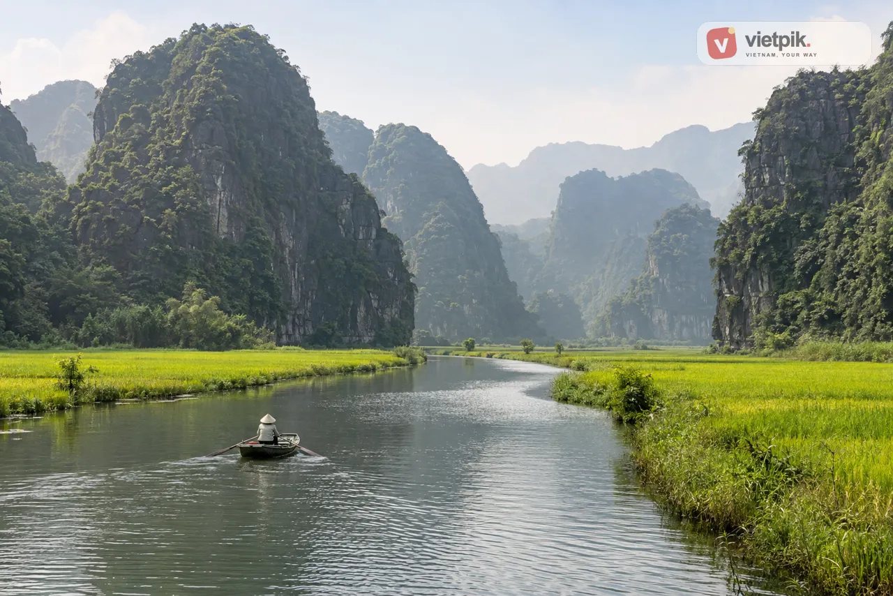 Tam Cốc